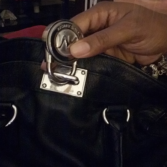 Michael Kors Hamilton - Picture 2 of 8